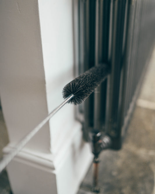 Radiator Brush with Dark Goat Hair - 100cm